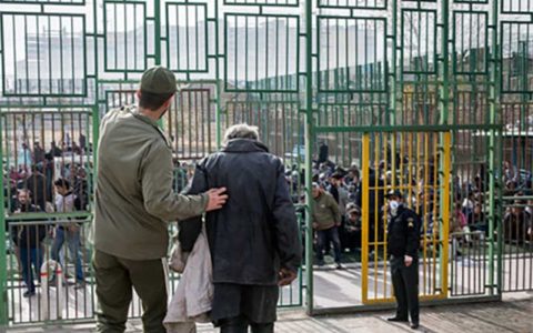 سیل سوال «چگونگی دستگیری معتادان» از خط ملی اعتیاد 1 چگونگی دستگیری معتادان