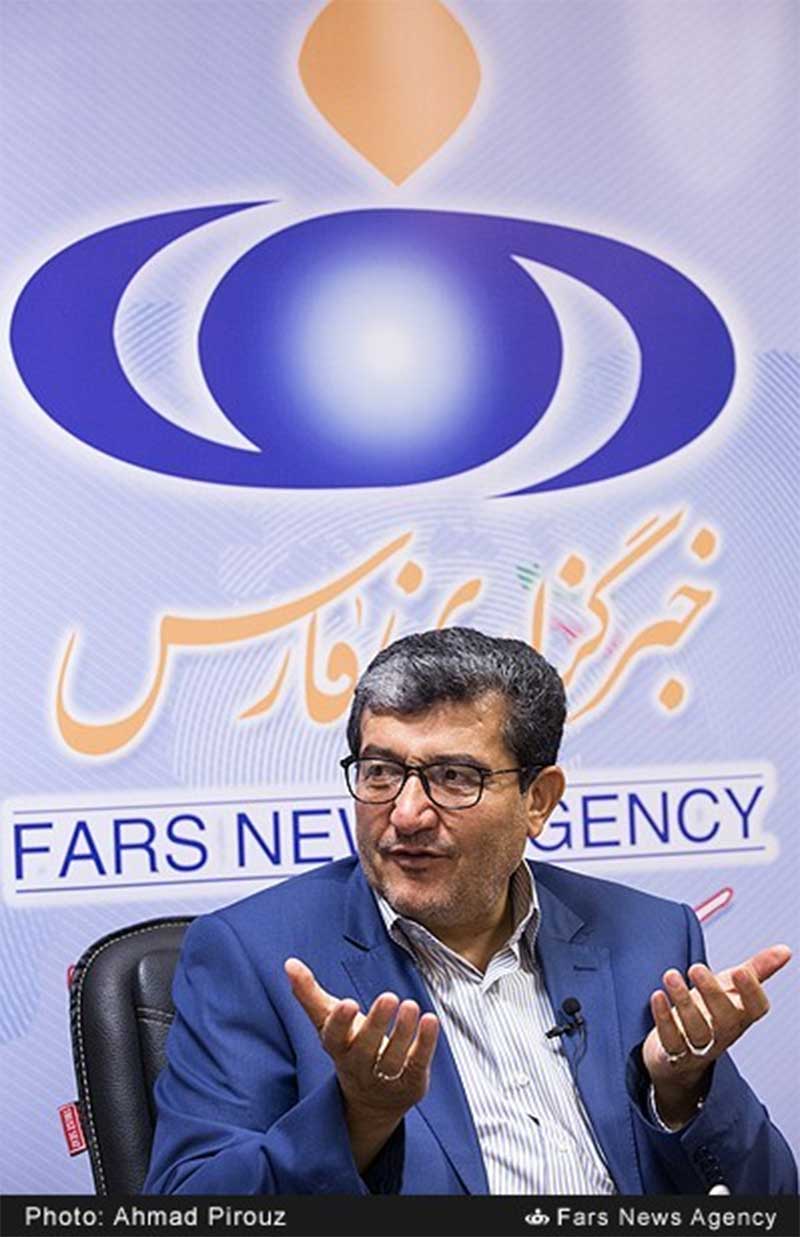 خجسته: گزارش تخلفات خودروسازان را اعلام میکنیم