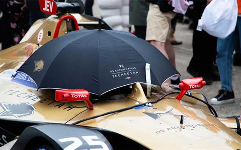 چرا خودروسازان آلمانی در مسابقات فرمول E شرکت میکنند؟