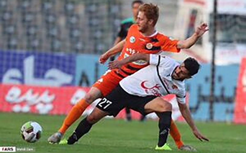خرید رسانه‌ای پرسپولیس و استقلال
