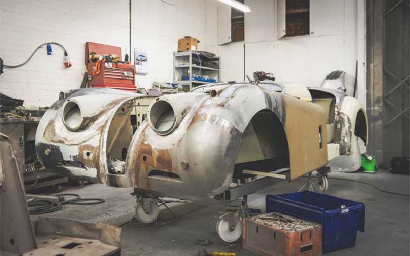 بازسازی و تیونینگ خودرو کلاسیک جگوار XK120