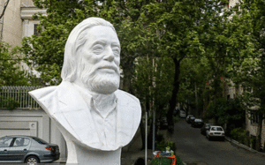 مجسمه جمشید مشایخی
