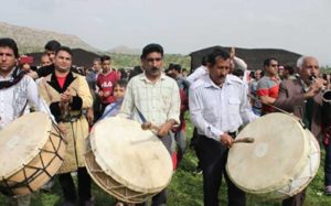 جشنواره ملی آواهاو نواهای آیینی ایثار