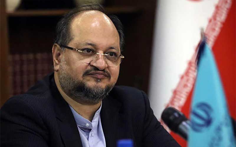 شریعتمداری: پرونده دوشغلههای وزارت کار و رفاه رسما بسته شد