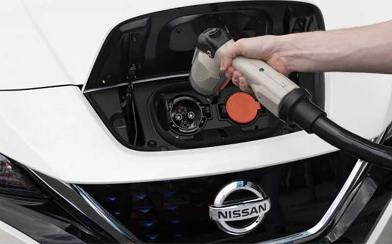 نیسان از باتری خودرو الکتریکی برای تولید برق خانگی استفاده خواهد کرد