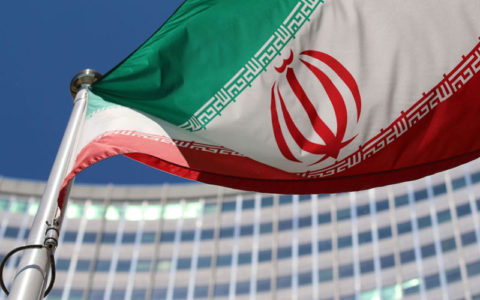 پس از اعمال تحریمهای جدید آمریکا، ایران باید چه کاری انجام دهد؟ 1 پس از اعمال تحریمهای جدید آمریکا، ایران باید چه کاری انجام دهد؟ 20 80 ایران, تحریمهای جدید آمریکا