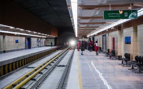 درگیری خونین در قطار شهری مشهد 1 درگیری خونین در قطار شهری مشهد