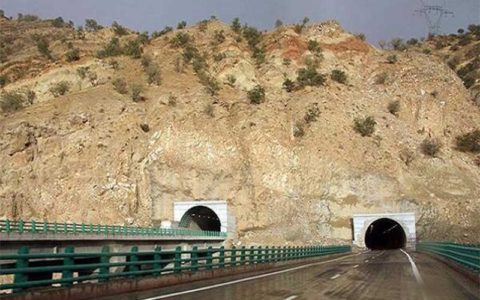 دریافت عوارض در ۱۰ آزادراه، تا پایان تیر الکترونیکی میشود 1 دریافت عوارض در ۱۰ آزادراه، تا پایان تیر الکترونیکی میشود
