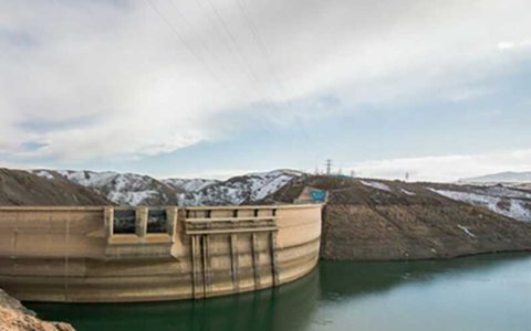 نیروگاه برق آبی زایندهرود با توان حداکثری وارد مدار شد 1 نیروگاه برق آبی زایندهرود با توان حداکثری وارد مدار شد