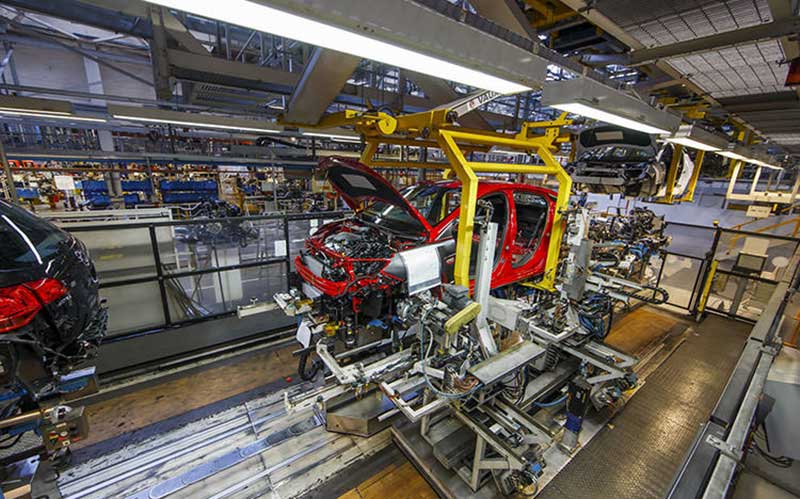 تهدید پژو-سیتروئن به تعطیلی کارخانهها در انگلستان