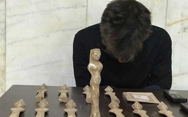 دستگیری فروشنده مجسمه های تقلبی