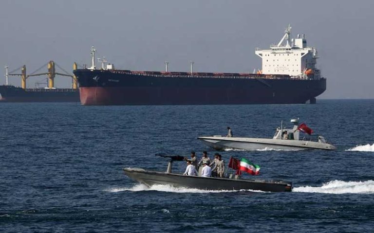 نفت کش تجاری