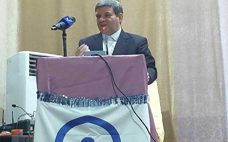 باید هویت دینی و ملی در کتب درسی نمود داشته باشد