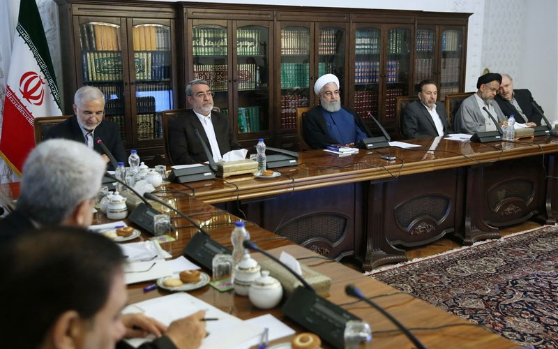 روحانی: نجات جامعه و جوانان از معضل اعتیاد وظیفهای ملی است