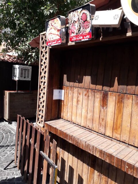 پلمب غرفههای اغذیه در گذر ۳۰ تیر