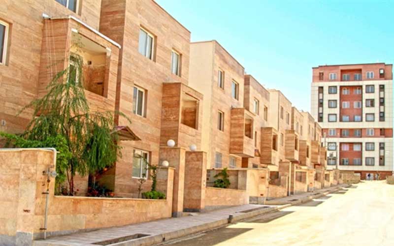هر گونه ساخت خارج از پروانه، از سوی شهرداریها تخلف محسوب میشود