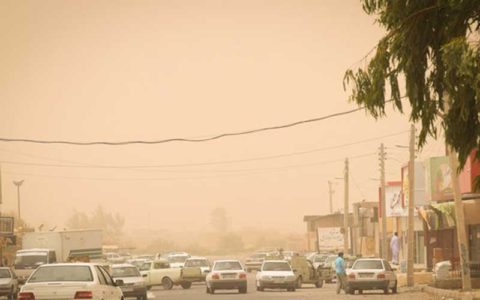 توزیع بیش از ۲ هزار ماسک در مناطق درگیر توفان شن