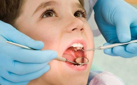 عوارض عدم آشنایی دندانپزشک با کاربرد لیزر/سوختگی لثه