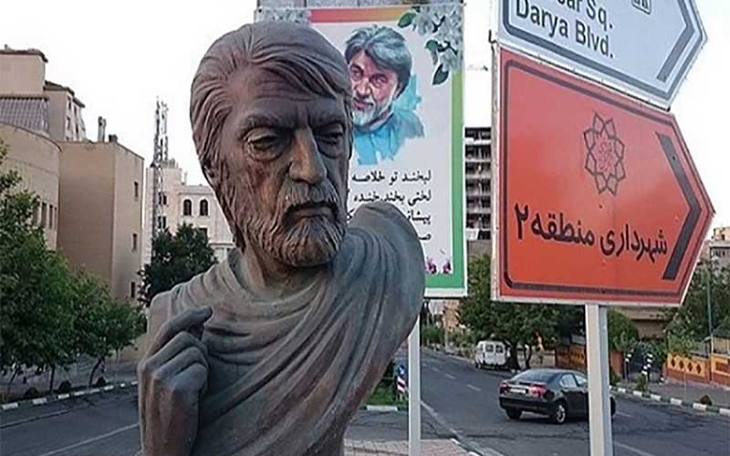 سردیس قیصر امینپور به سرقت رفت