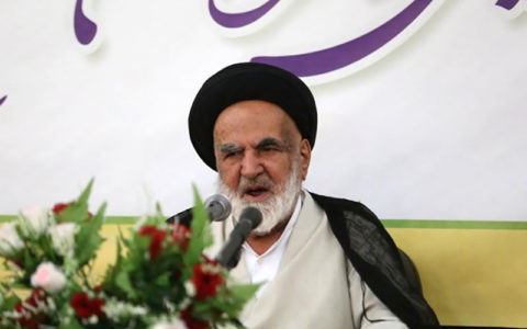واکنش آیت الله سید جعفر کریمی به سخنان منتسب به آیت الله یزدی: مگر کسی که میخواهد مرجع شود باید از جامعه مدرسین اجازه بگیرد؟!