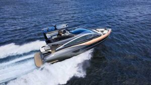 قایق تفریحی و مجهز لکسوس LY650 تولید شد