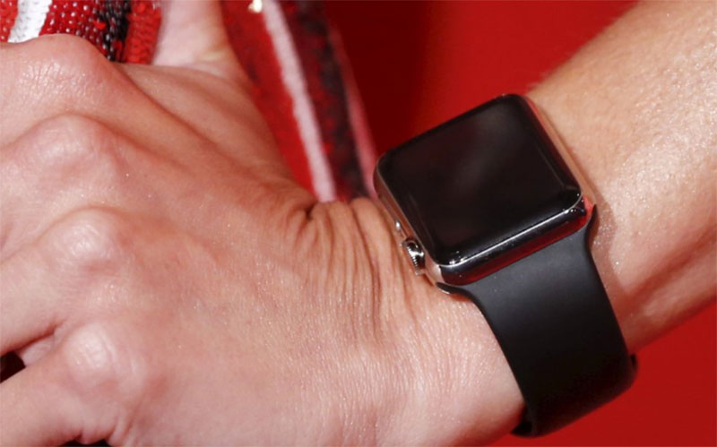 چرا «اپل واچ» من روشن نمی شود؟