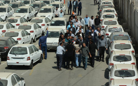 بازدید دادستان تهران از انبار خودروهای دپو شده سایپا