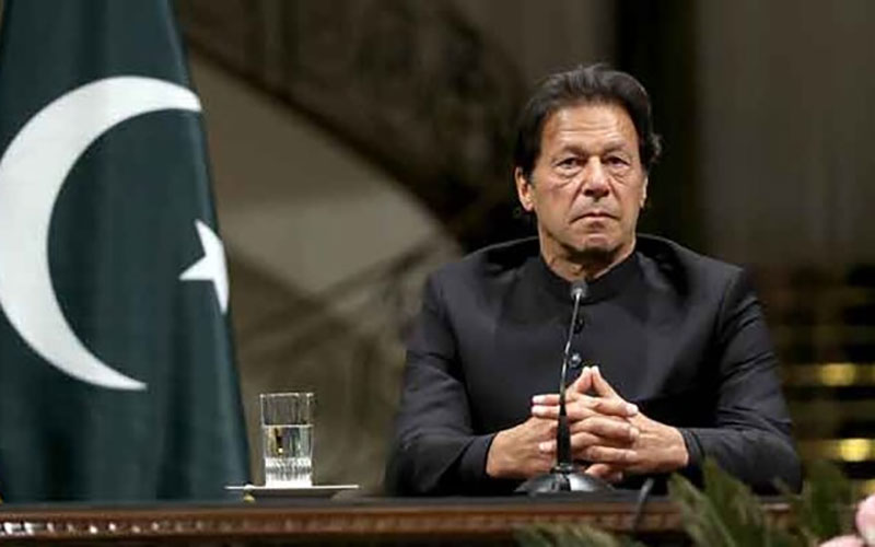 عمران خان: هیچ آدم عاقلی حرف از جنگ هستهای نمیزند