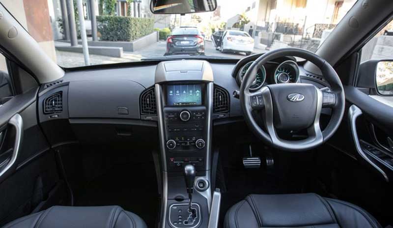 نگاهی عمیق به ماهیندرا XUV500 W10 مدل ۲۰۱۹