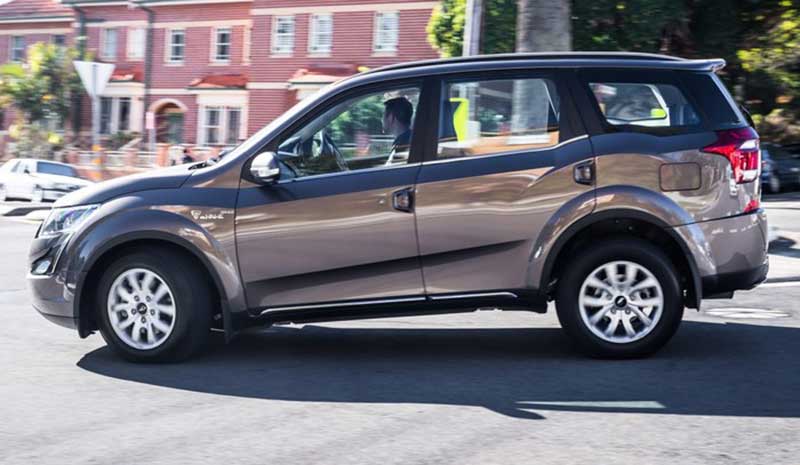 نگاهی عمیق به ماهیندرا XUV500 W10 مدل ۲۰۱۹