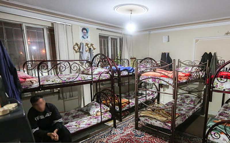 بازدید شهردار تهران از گرمخانههای مناطق ٢١ و ٢۲