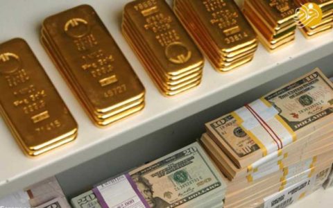 فیلم / ماجرای طلا و دلار پیدا شده در زباله‌های اصفهان چه بود؟