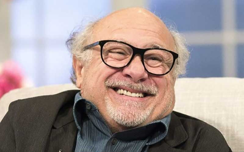 دنی دویتو از کمرایمیج جایزه میگیرد