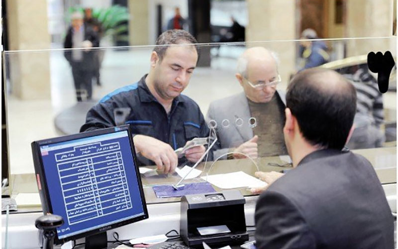 اخذ مالیات از سپردهها به هیچوجه صحت ندارد