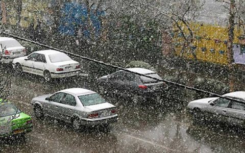 آغاز بارش نخستین برف پاییزی در تهران