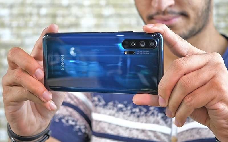 آنر-فهرست-گوشی‌هایی-که-Magic-UI-3.0-را-دریافت-می‌کنند-اعلام-کرد