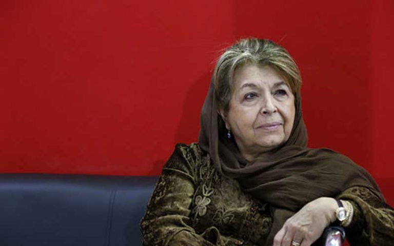 انتقاد لیلی گلستان از برخی گالری‌دار‌ها