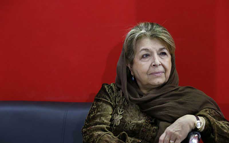 انتقاد لیلی گلستان از برخی گالری‌دار‌ها