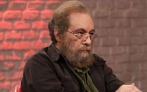 انتقاد مسعود فراستی از توقیف «خانه پدری»