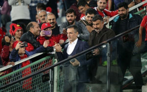 انصاری‌فرد-و-مشکلات-تمام-نشدنی-پرسپولیس