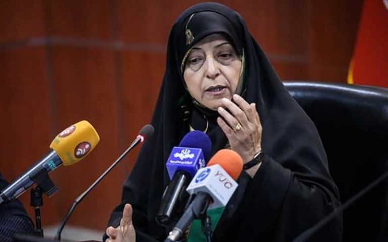 تاکید ابتکار بر لزوم اجرای قانون مرخصی زایمان برای مادران