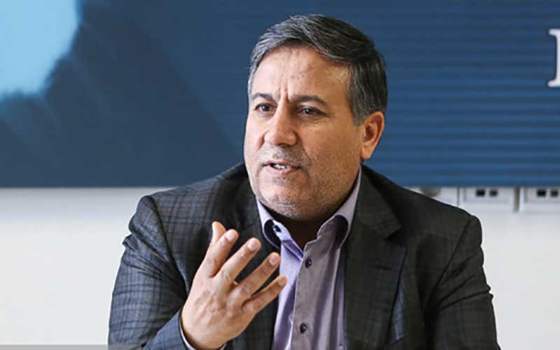 تعیین محل‌هایی برای تجمعات مردم در راستای تحقق اصول قانون اساسی