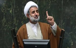 دشمنان پوشک بچه را طوری تولید می‌کنند که موجب عقیم‌سازی می‌شود