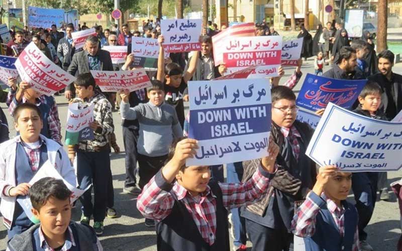 زنگ استکبار‌ستیزی در مدارس کشور نواخته شد