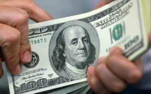 سهم-دلار-در-صندوق-ثروت-ملی-روسیه-کاهش-می‌یابد