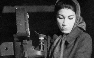 فیلم سینمایی فروغ فرخزاد ساخته می‌شود؟