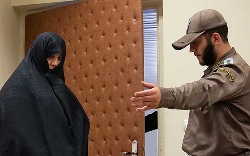 قرار بازداشت «شبنم نعمت‌زاده» تمدید شد
