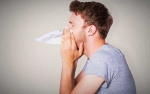 مبتلایان-به-آنفلوآنزای-فصلی-خوددرمانی-نکنند