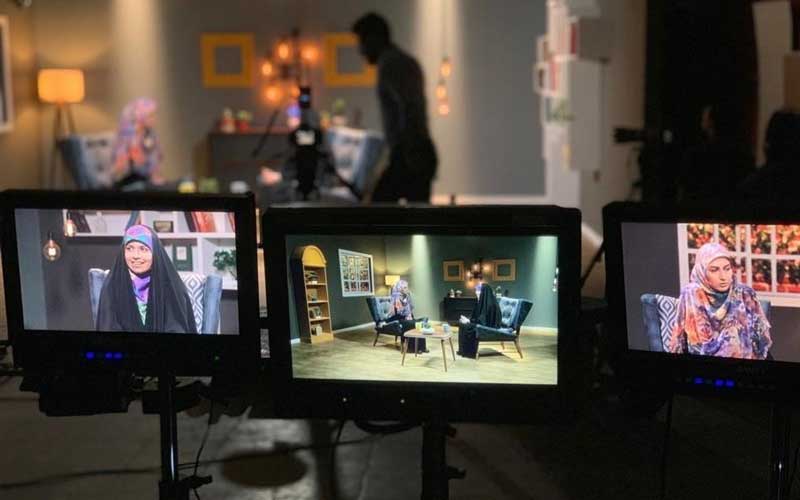 مجری تلویزیون راز «محجبه» شدنش را می‌گوید