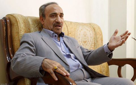 محمدرضا خباز: مخالفان ظریف به او حسادت میکنند